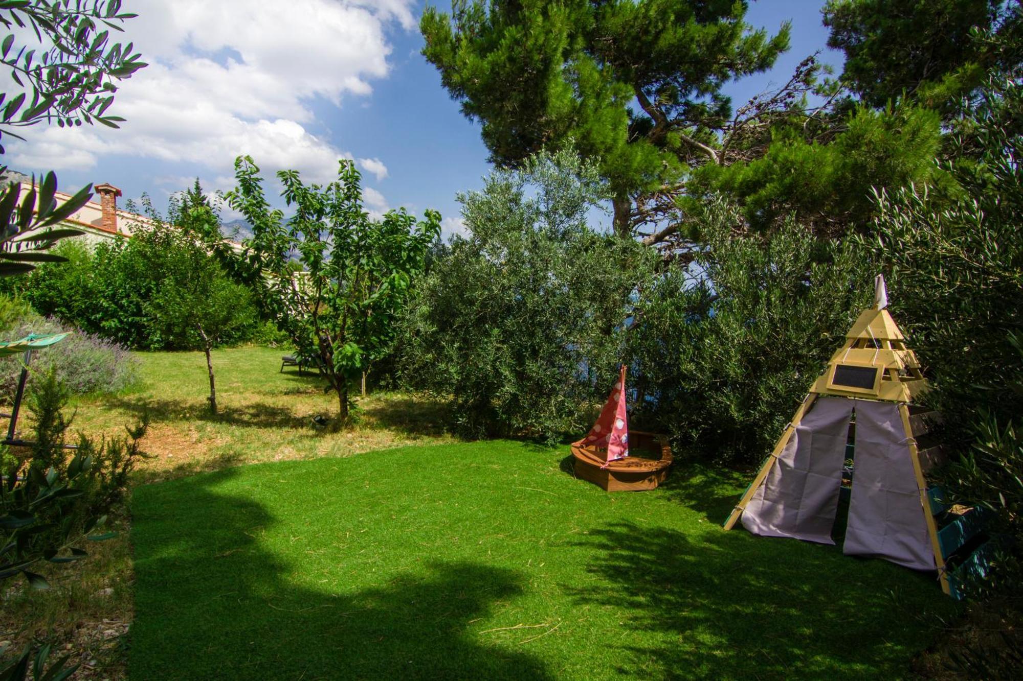 Holiday House Botta Marusici  Екстериор снимка